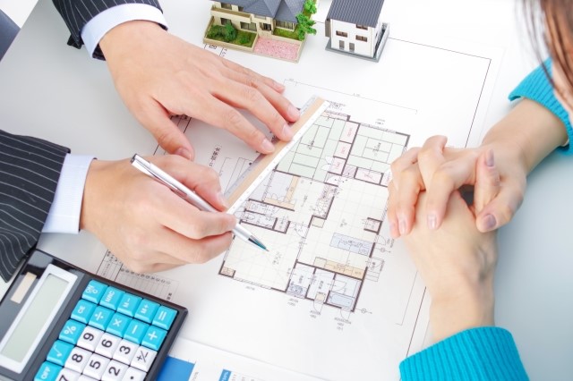 ハウスメーカーと工務店の違いを6項目で徹底比較！後悔しない選び方